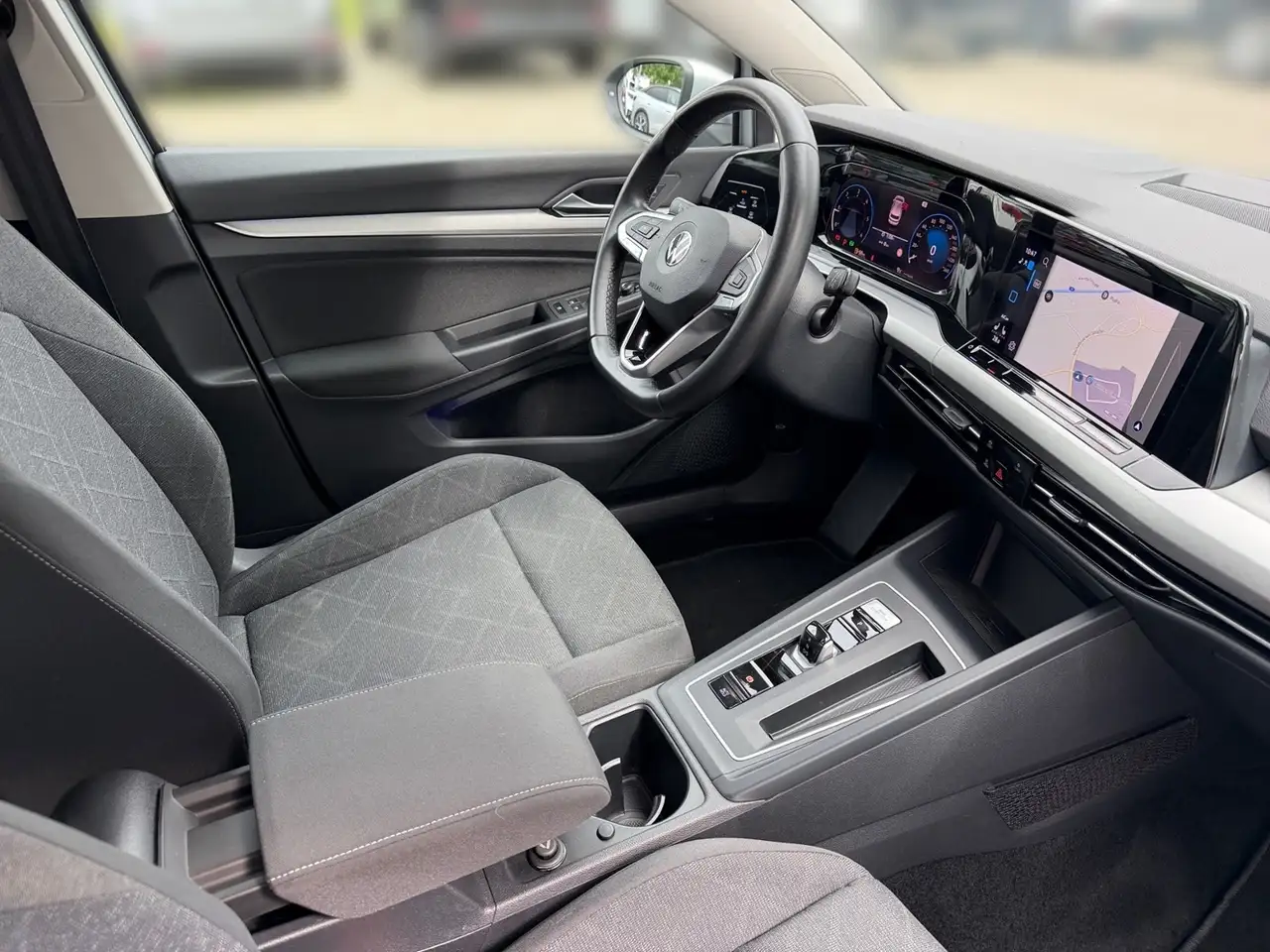Volkswagen Golf VIII 2.0 TDI DSG *VIRTUAL *LED *ACC *SHZ *NAVI *A, миниатюра 8