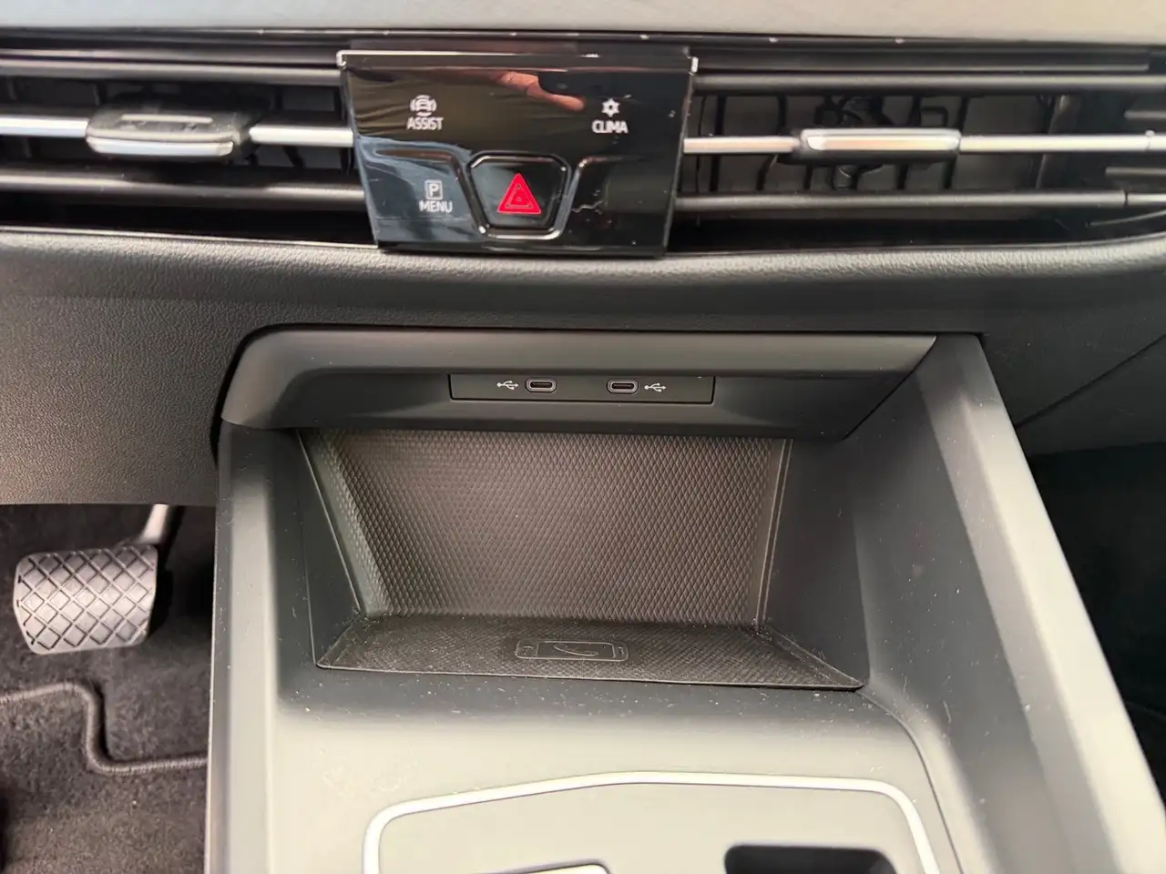 Volkswagen Golf VIII 2.0 TDI DSG *VIRTUAL *LED *ACC *SHZ *NAVI *A, миниатюра 18