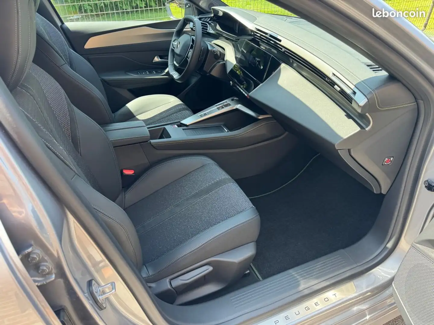 Peugeot 308 gt hdi 130 neuve gris artense ou noir garantie 24  Gris - 2