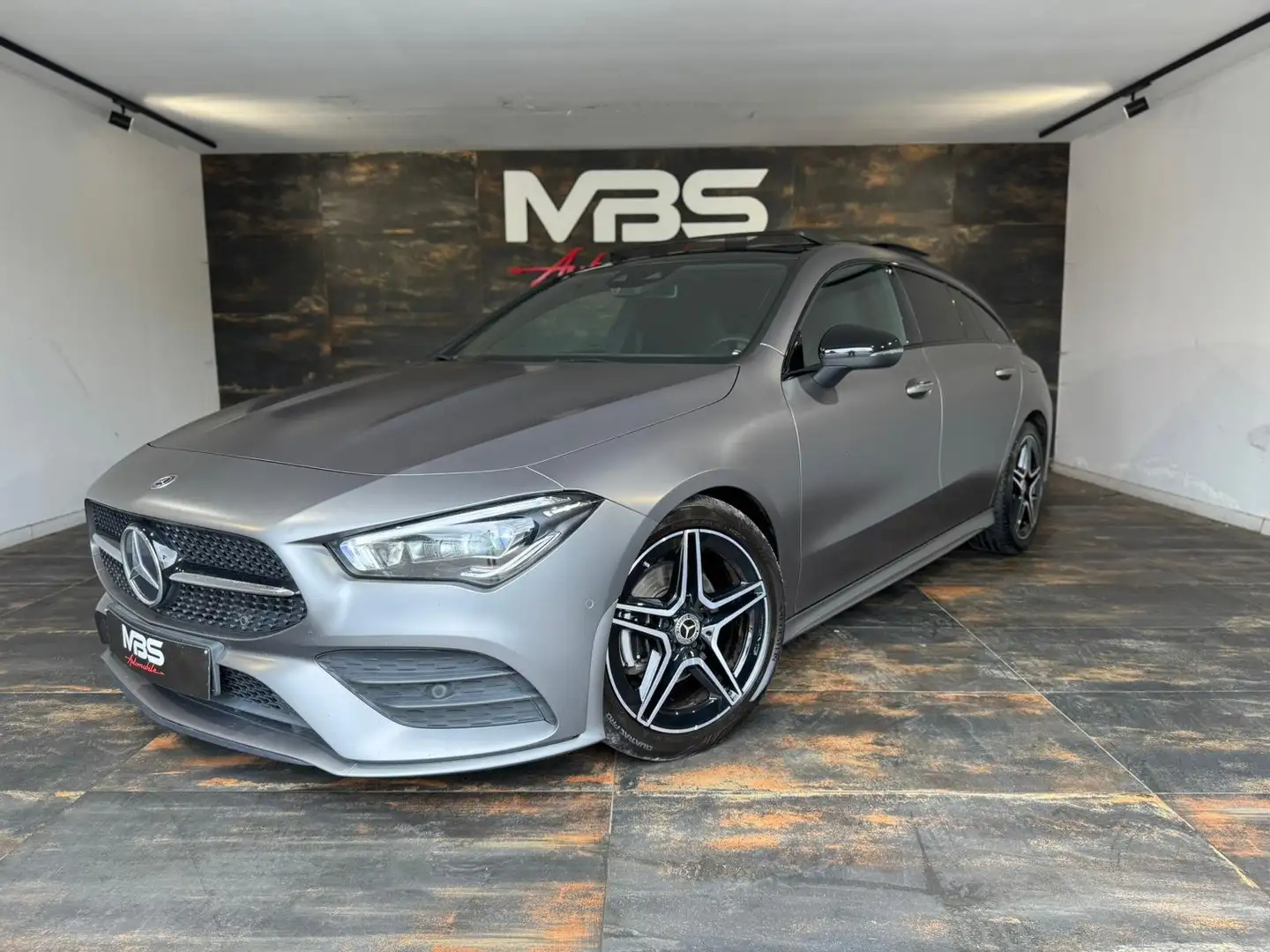 Mercedes-Benz CLA 180 PACK AMG * TOIT PANO * LED * FULL FULL GARATNIE Gris - 1