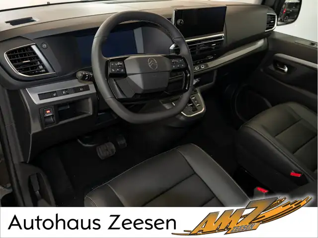Citroen Spacetourer view 6