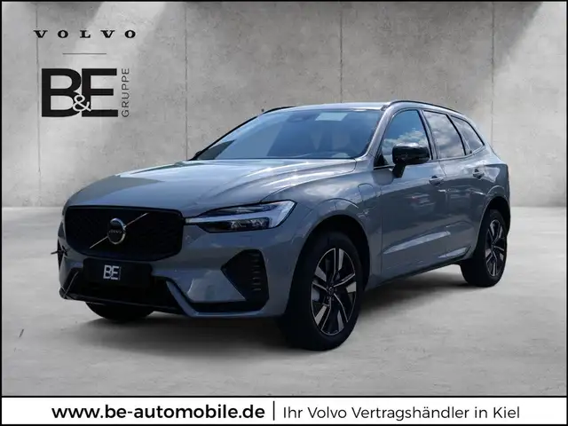 Volvo XC60 T6 AWD Plug-in Hybrid Elektrisch/Benzin Plus Dark