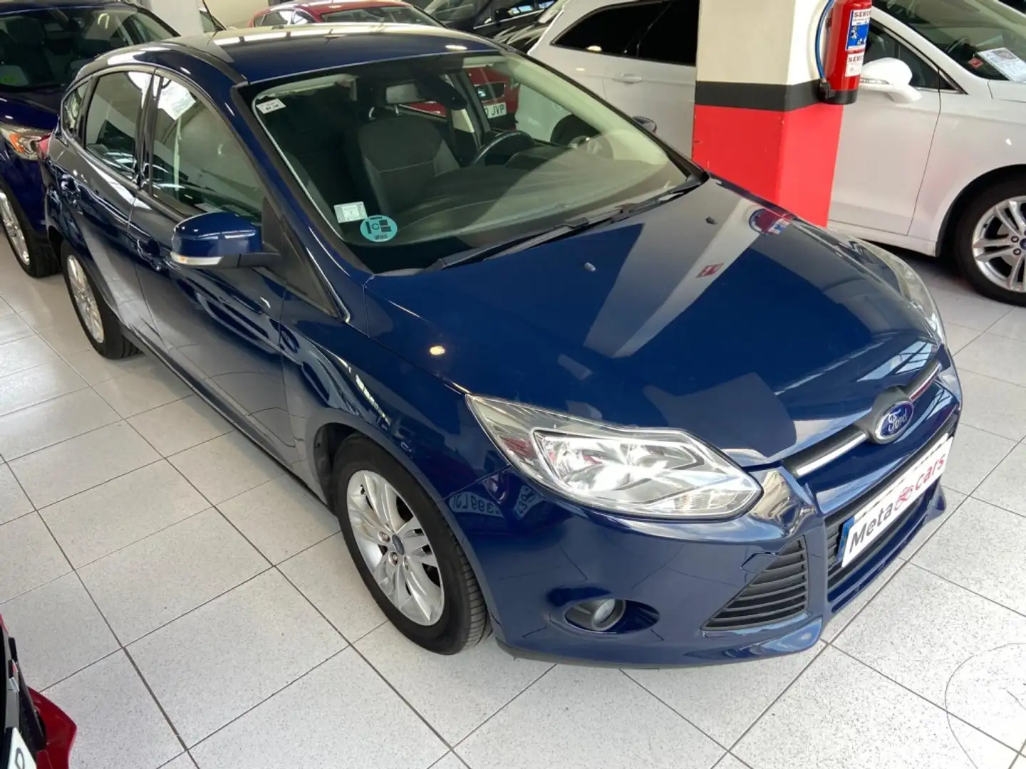 Ford Focus 1.0 Ecoboost Auto-S&S Trend 100 Blau - 2