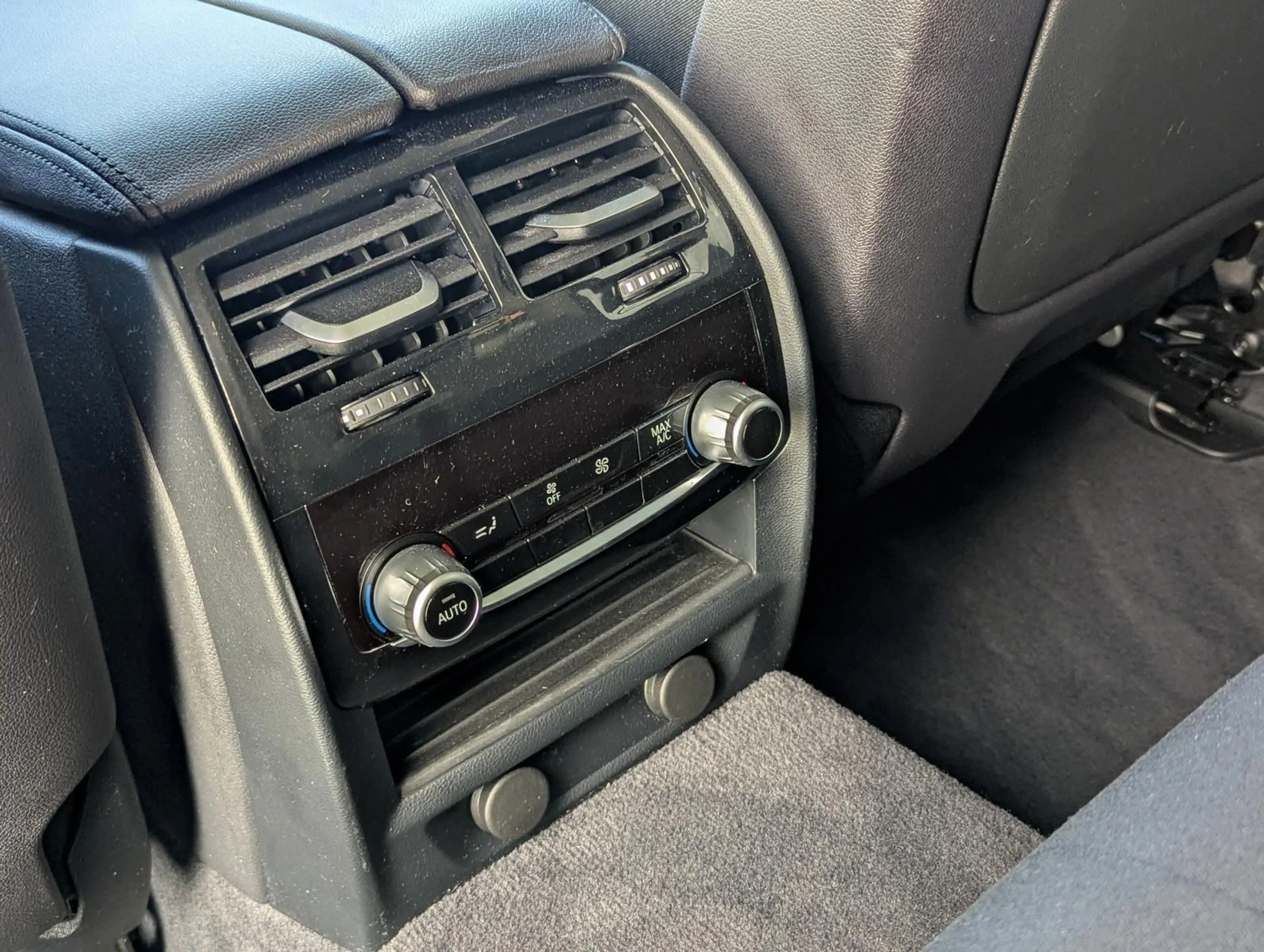 BMW 525 d*Touring*Auto*8G*Led*HUD*Navi*MwSt.* — photo 9