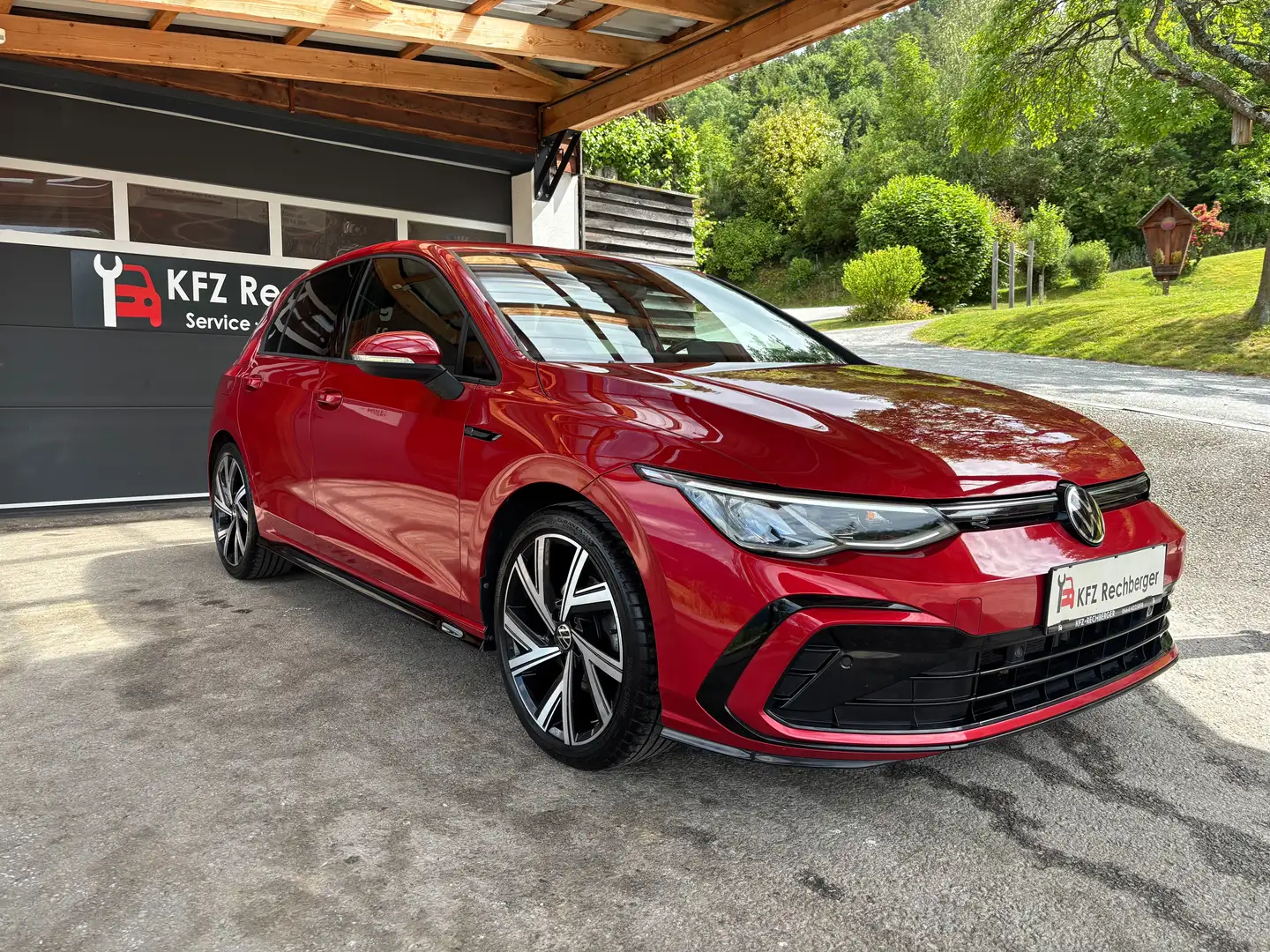 Volkswagen Golf R-Line eTSI MULTI APP 18 LED SPORT Rot - 1