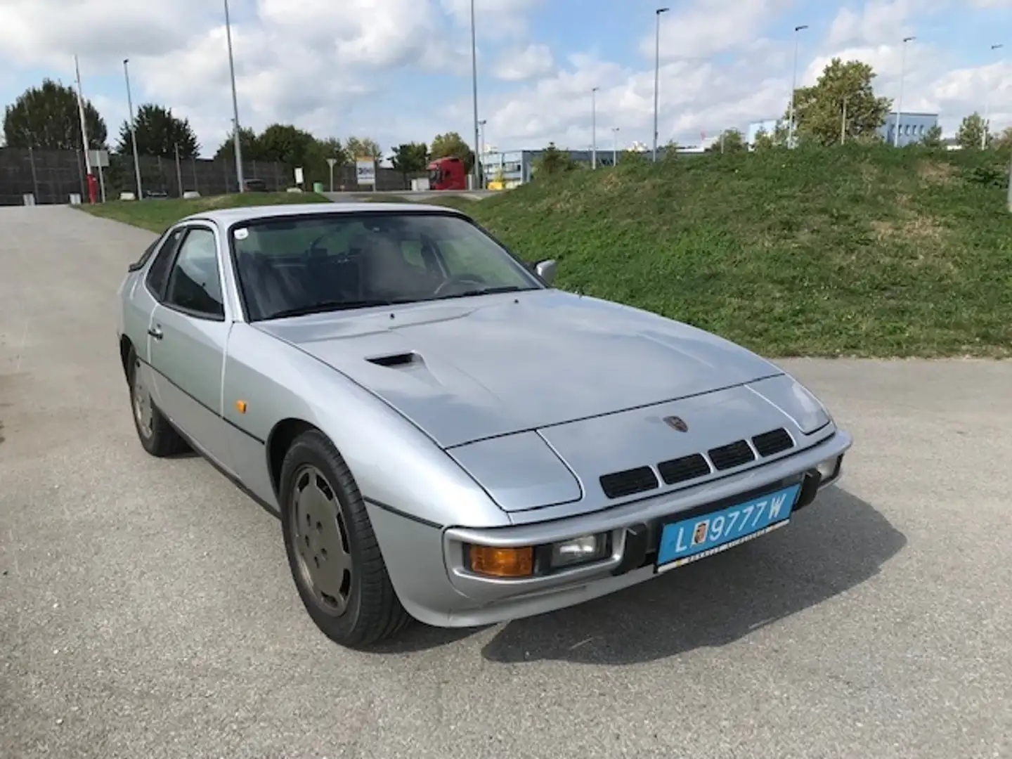 Porsche 924 TURBO 177PS Silber - 1