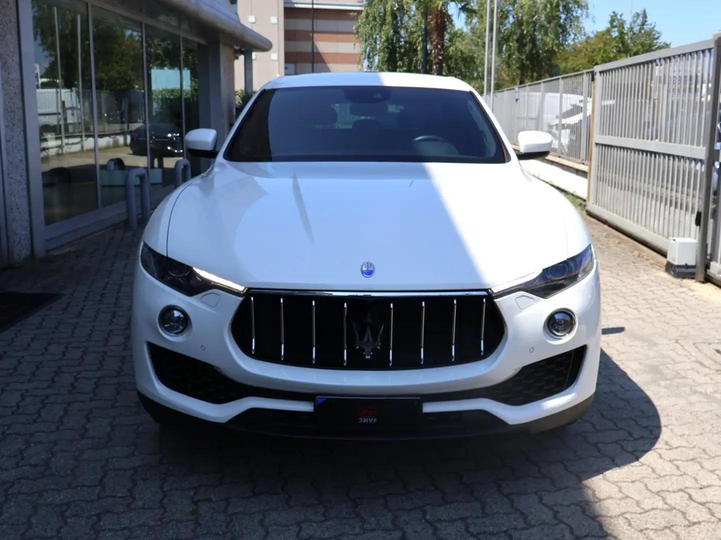 Maserati Levante 3.0 V6 Diesel 275 CV Bianco - 2