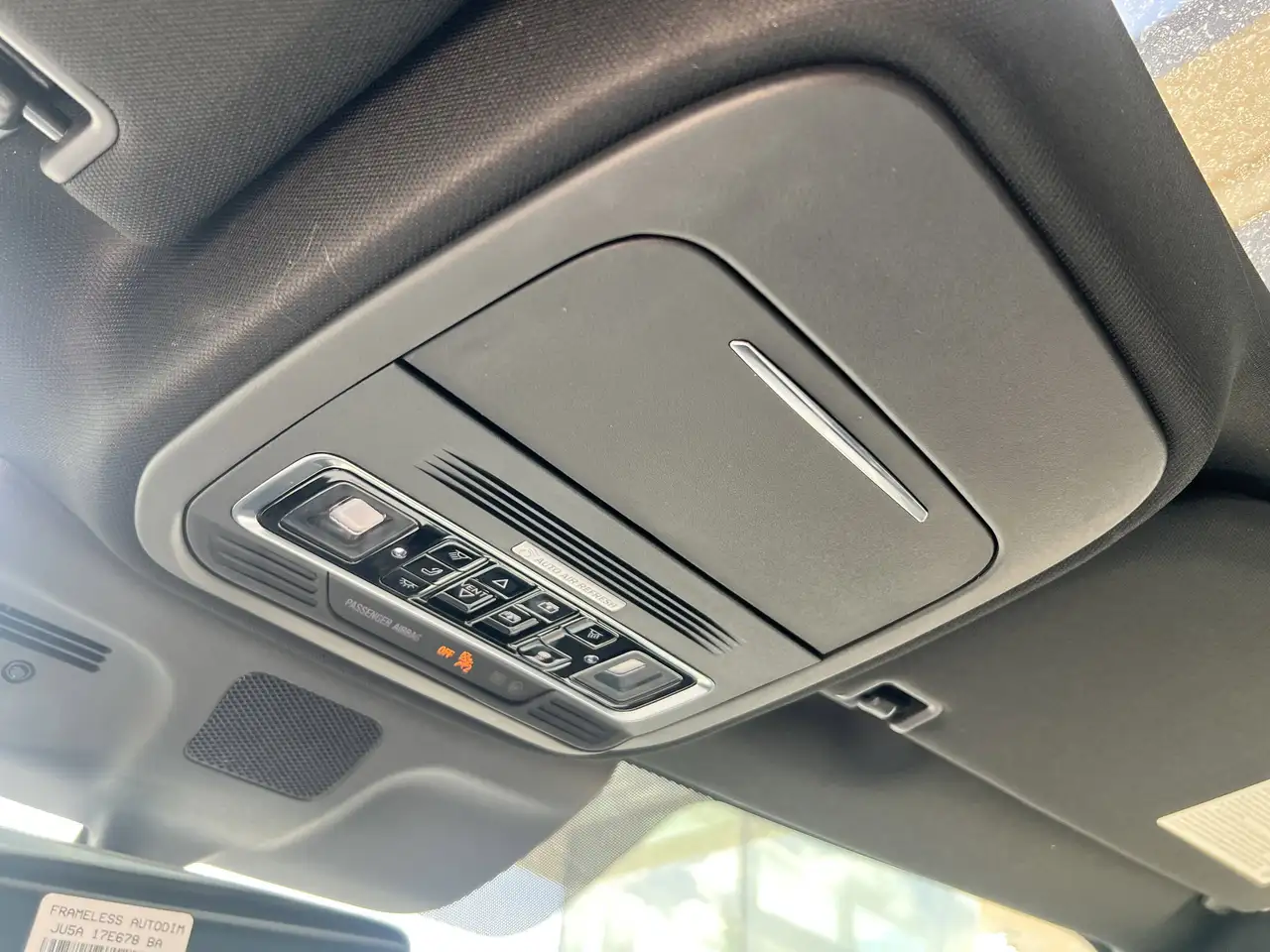 Lincoln Navigator снимка Lincoln Navigator