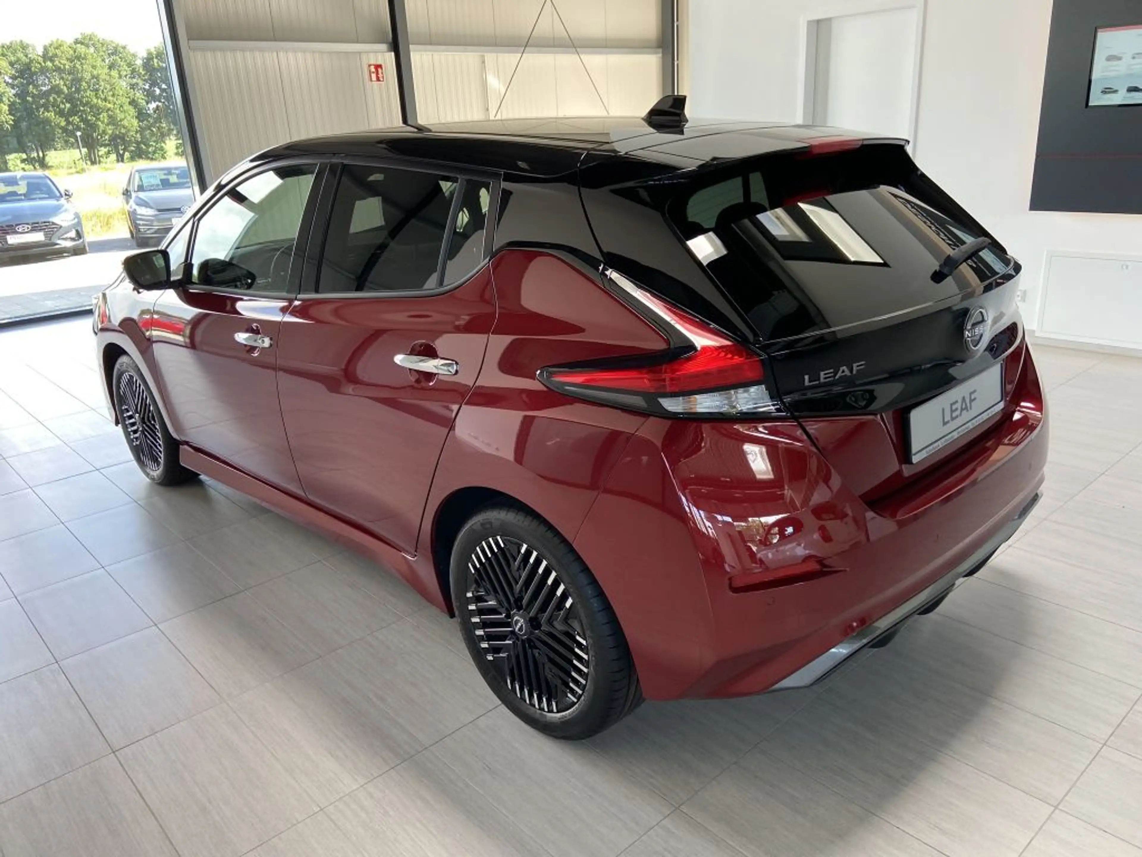 Nissan Leaf 39 kWh N-Connecta N-Connecta 360° Kamera Carplay — photo 4