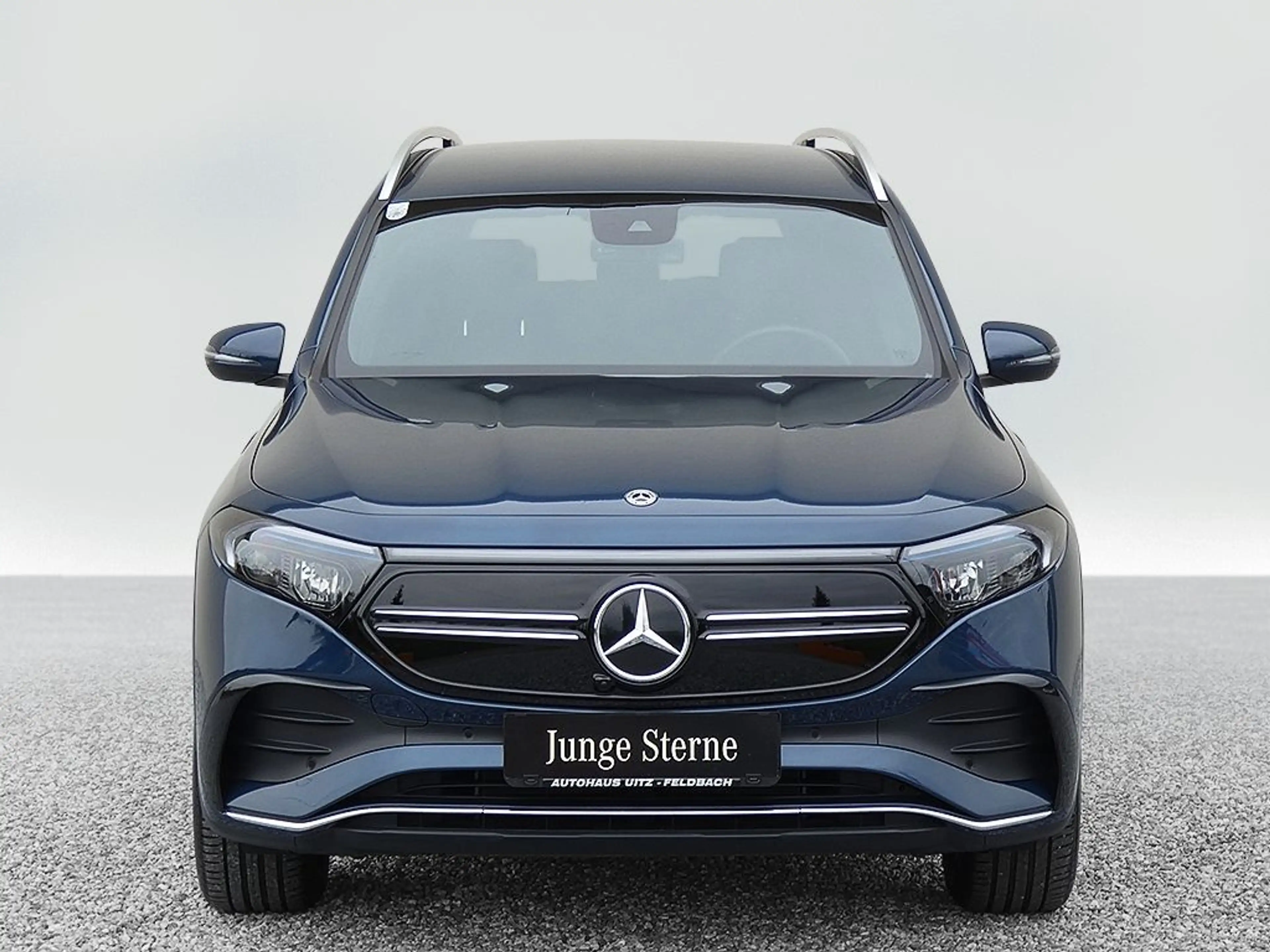 Mercedes-Benz EQB 350 4M AMG Premium +KeyGo+Ambiente+SHZ — photo 5