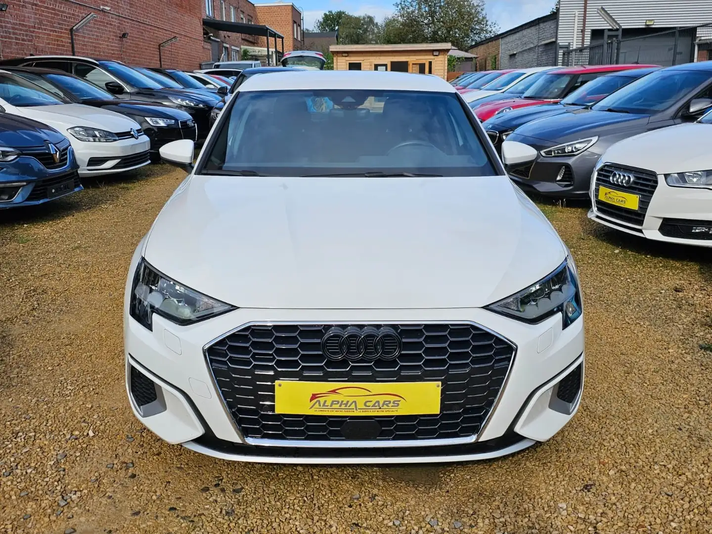 Audi A3 30 TFSI *S TRONIC*CARPLAY*LED*GARANTIE 12 MOIS Wit - 2