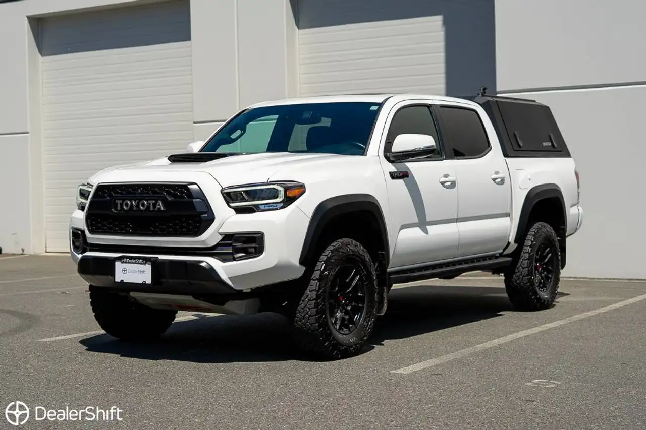 Toyota Tacoma снимка Toyota Tacoma