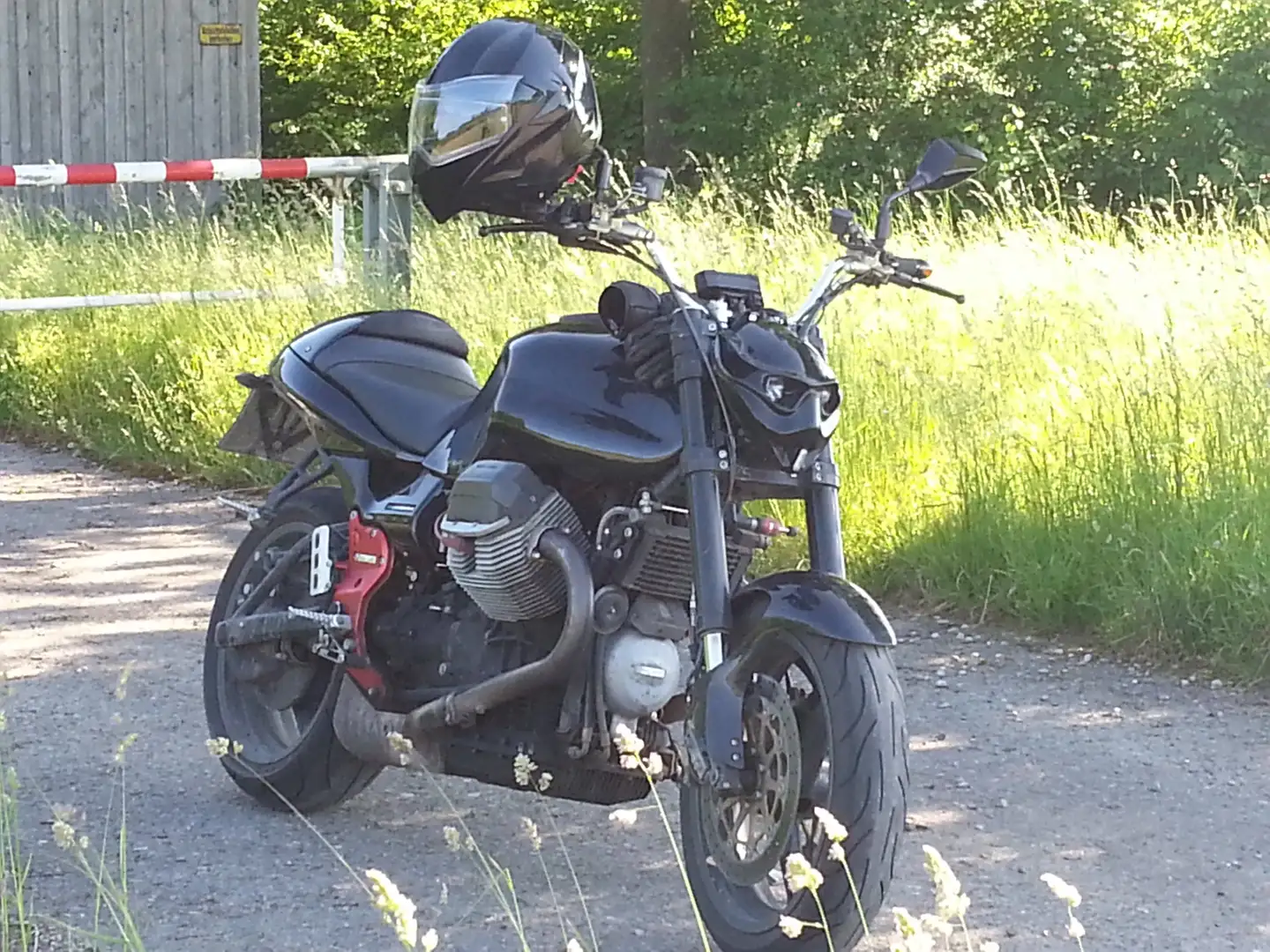 Moto Guzzi V 11 V 11 je Sport Noir - 2