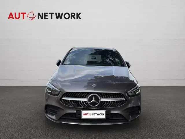 Mercedes-Benz B-Class view 5