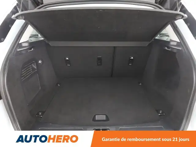 Land Rover Range Rover Evoque view 17