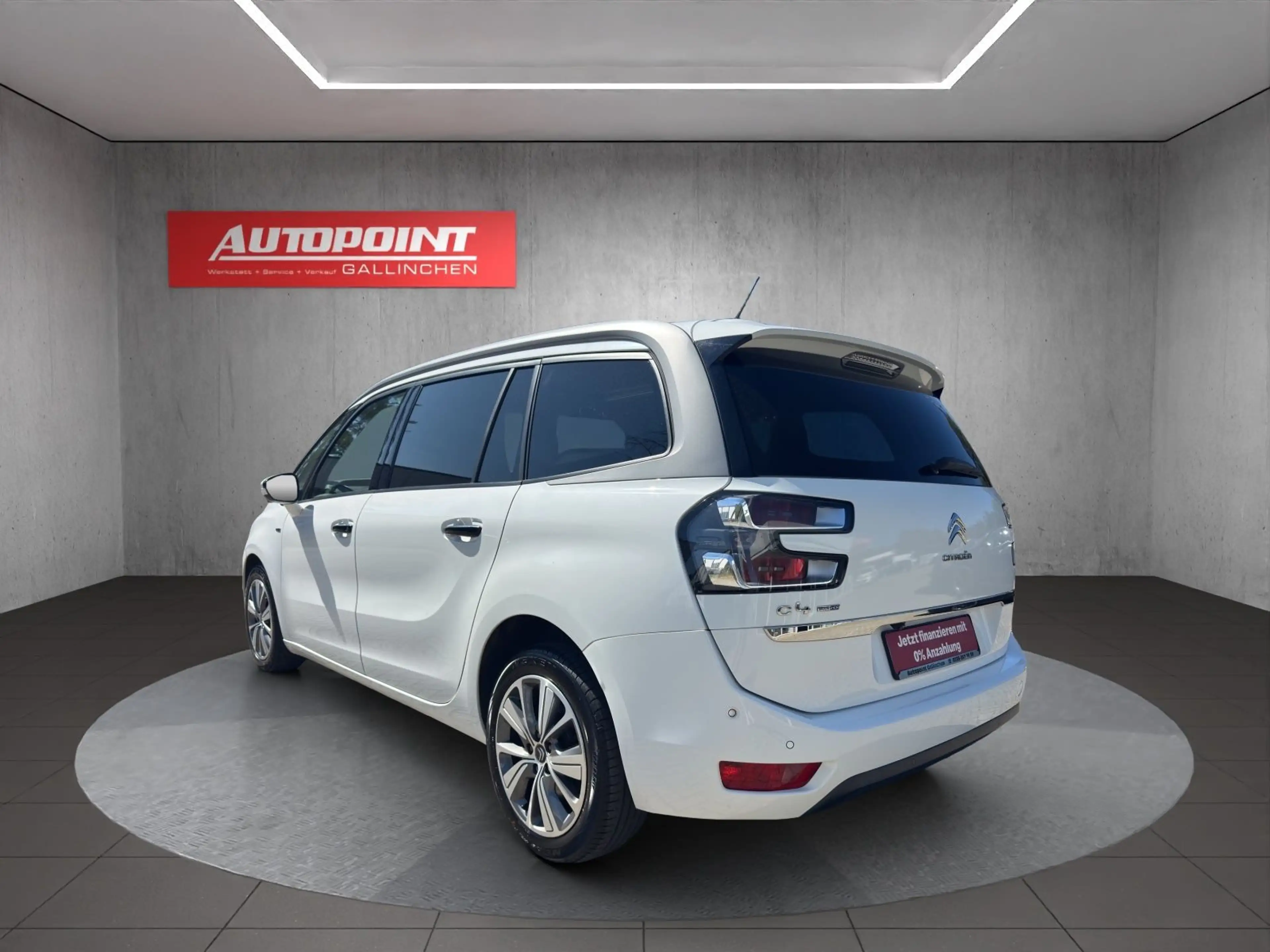 Citroen Grand C4 Picasso /Spacetourer Exclusive Panorama — photo 5