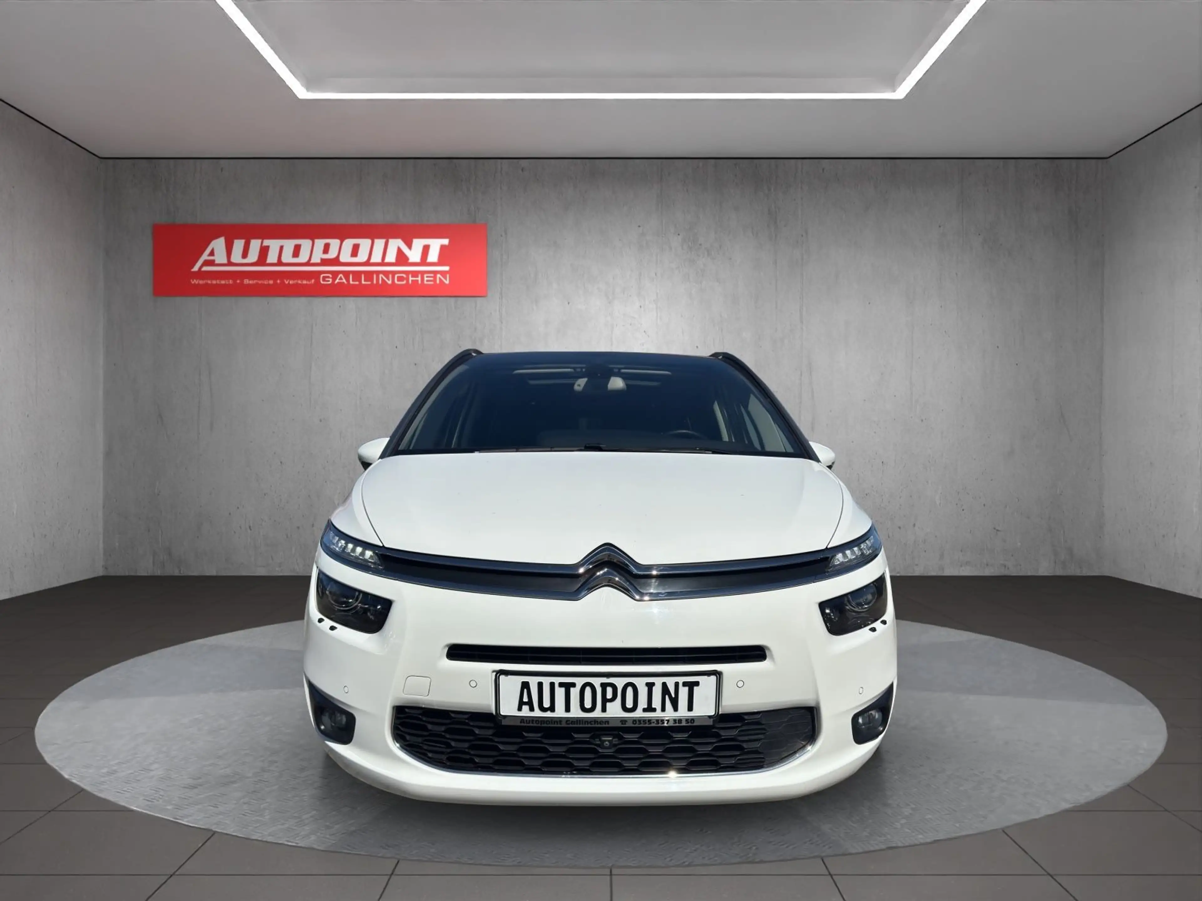 Citroen Grand C4 Picasso /Spacetourer Exclusive Panorama — photo 8