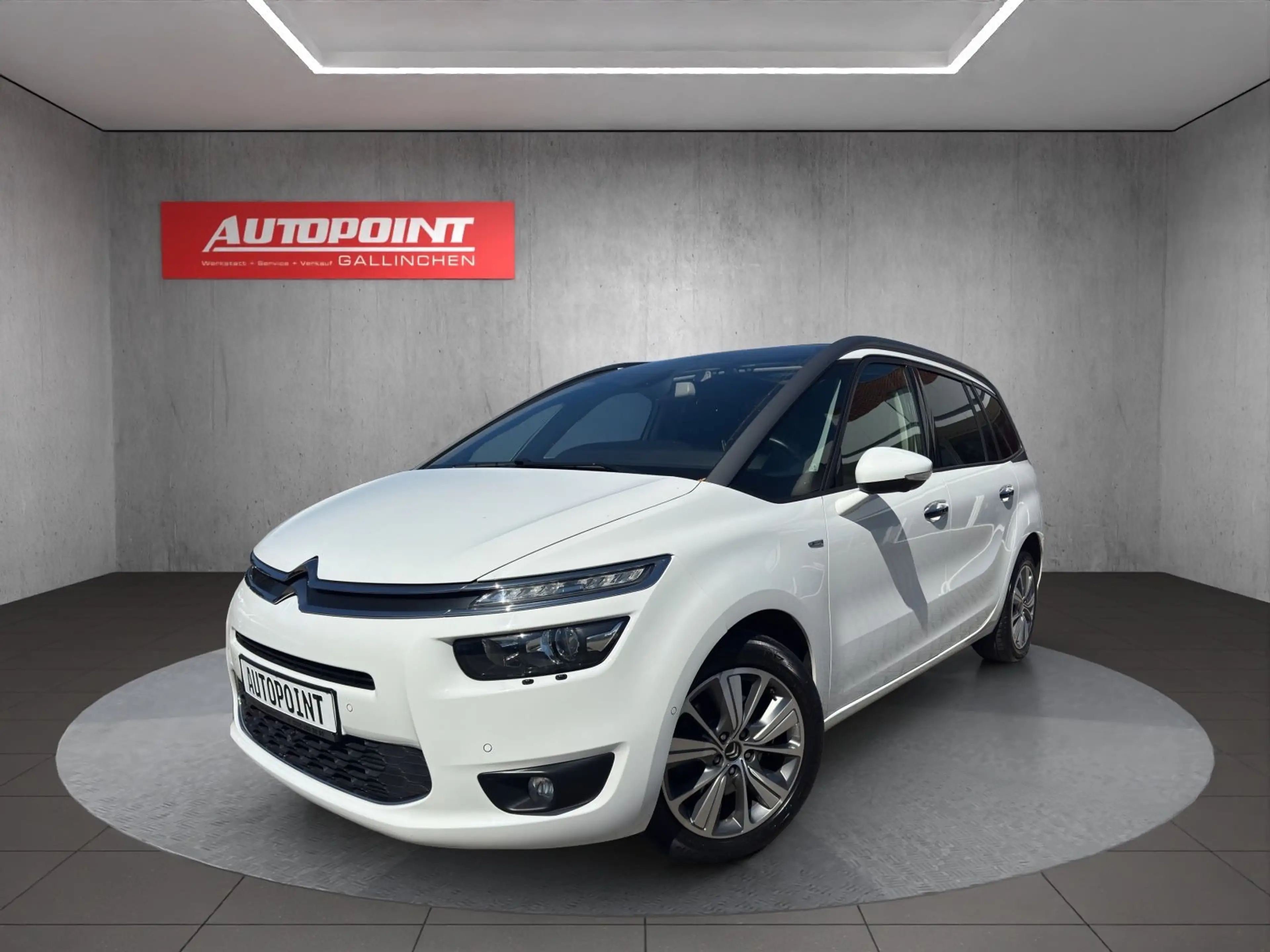Citroen Grand C4 Picasso /Spacetourer Exclusive Panorama — photo 7