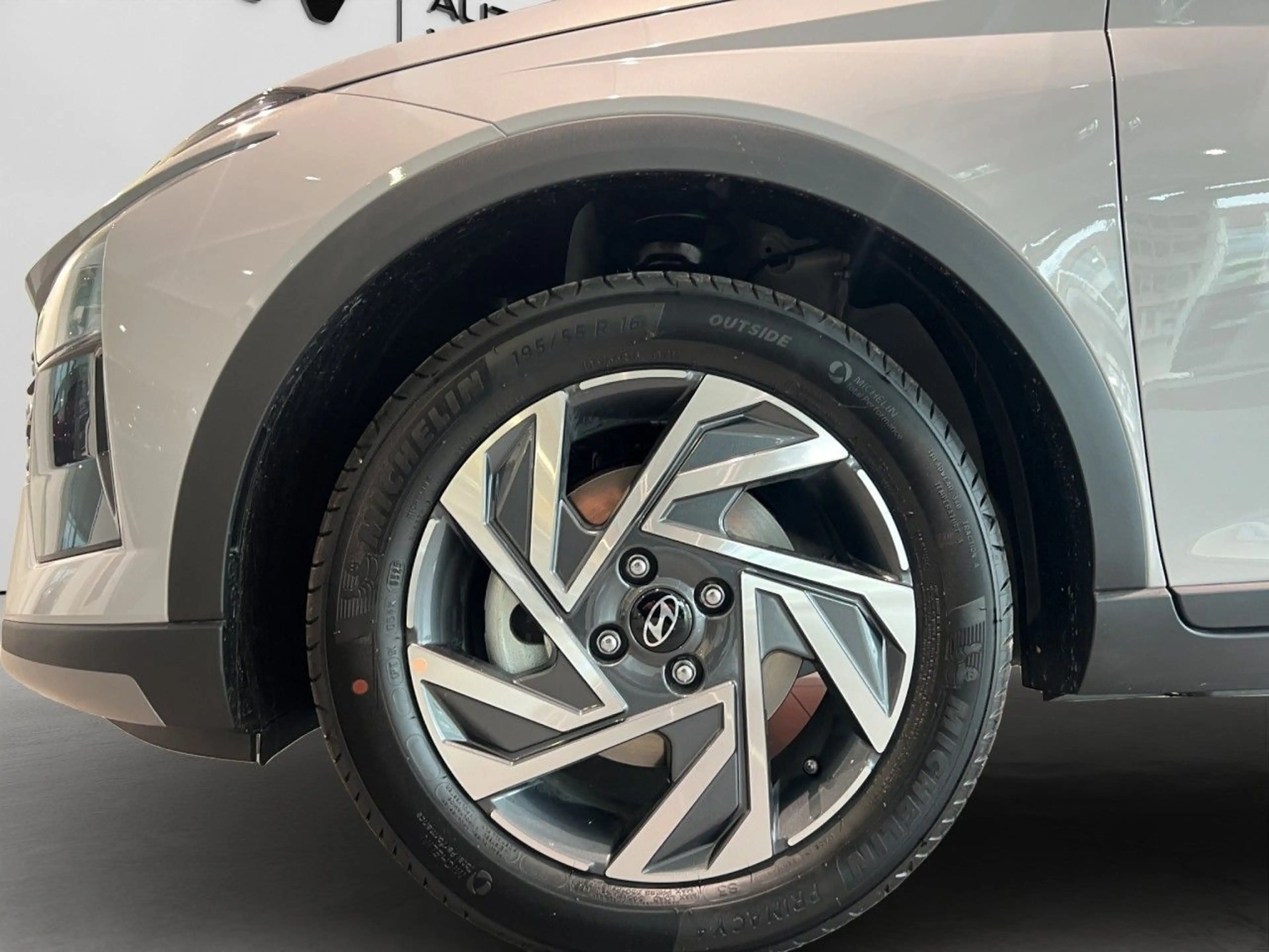 Hyundai BAYON TREND MIT NAVI + RUECK-KAMERA + PDC U.V.M! — photo 5