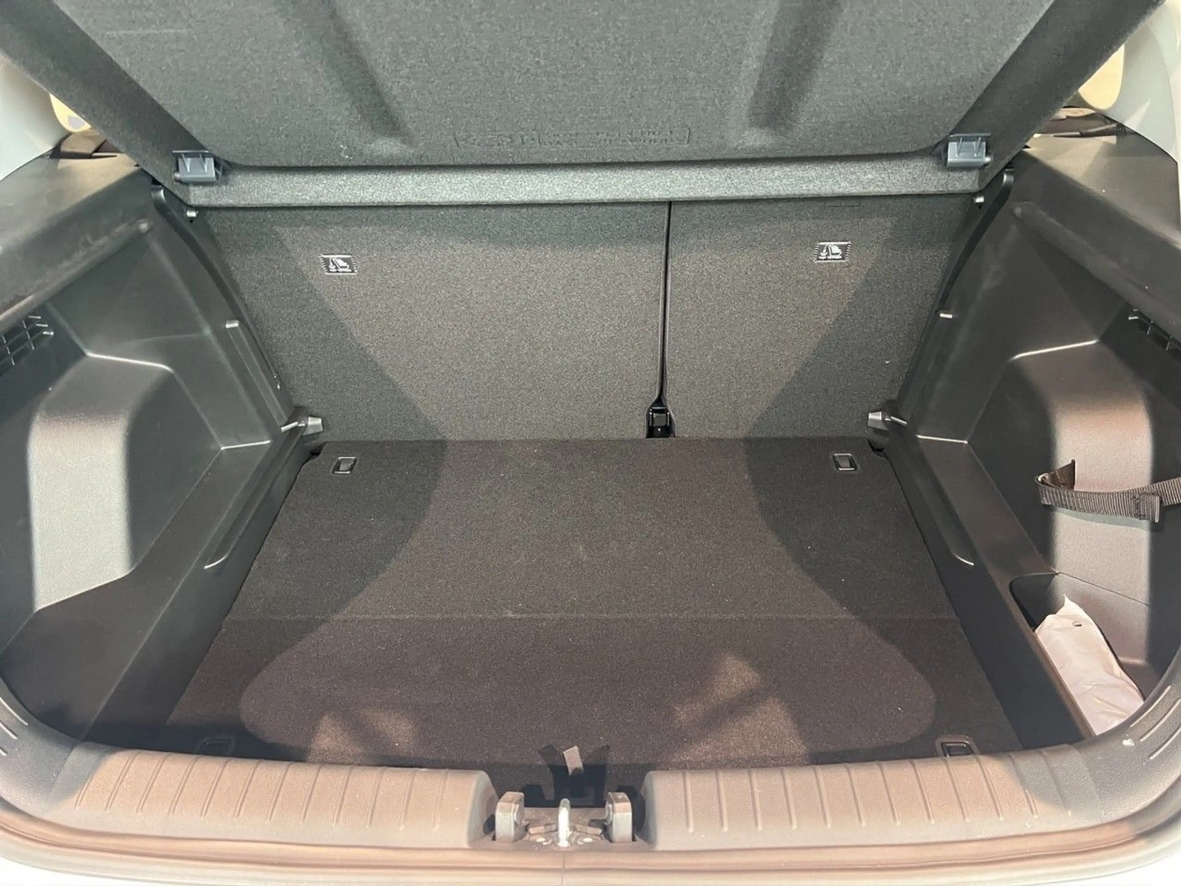 Hyundai BAYON TREND MIT NAVI + RUECK-KAMERA + PDC U.V.M! — photo 8