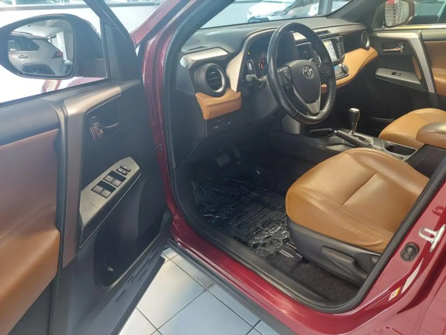 Toyota RAV 4 hybrid COMFORT & Black Edition Rood - 2