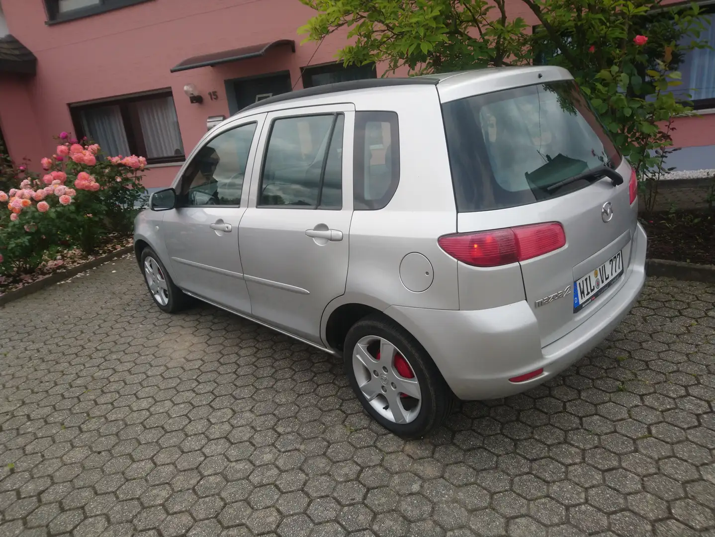 Mazda 2 2 1.4l Exclusive Silber - 2