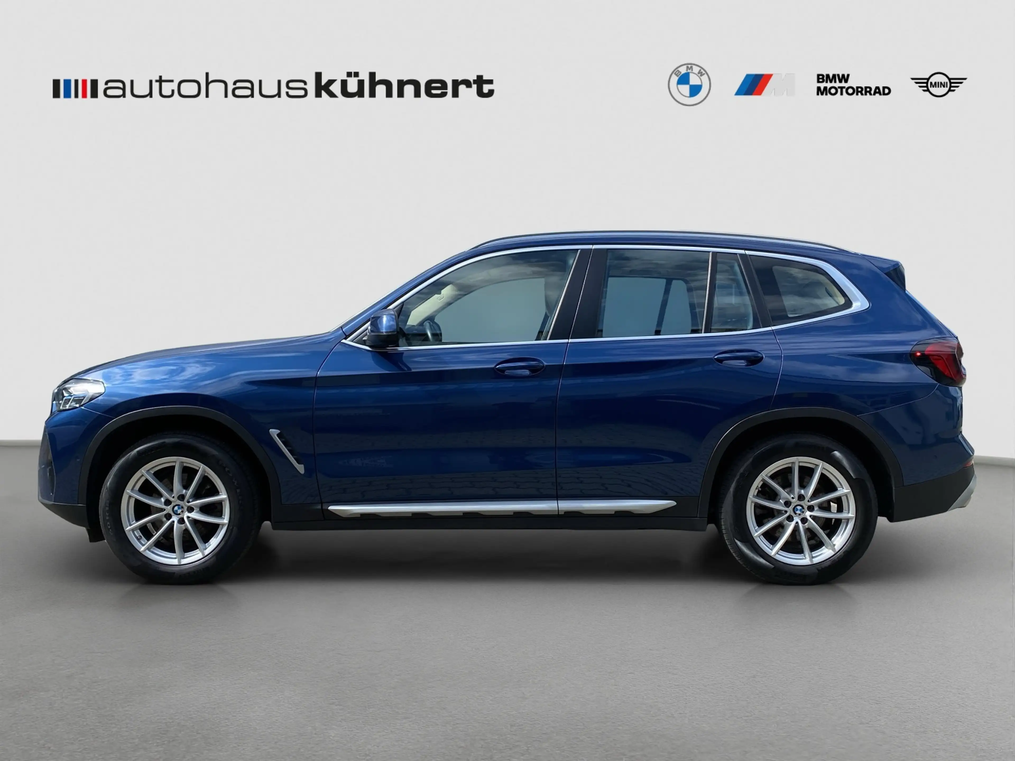 BMW X3 xDrive 20d Laser SpurAss Navi ParkAss RFK AUT — photo 4