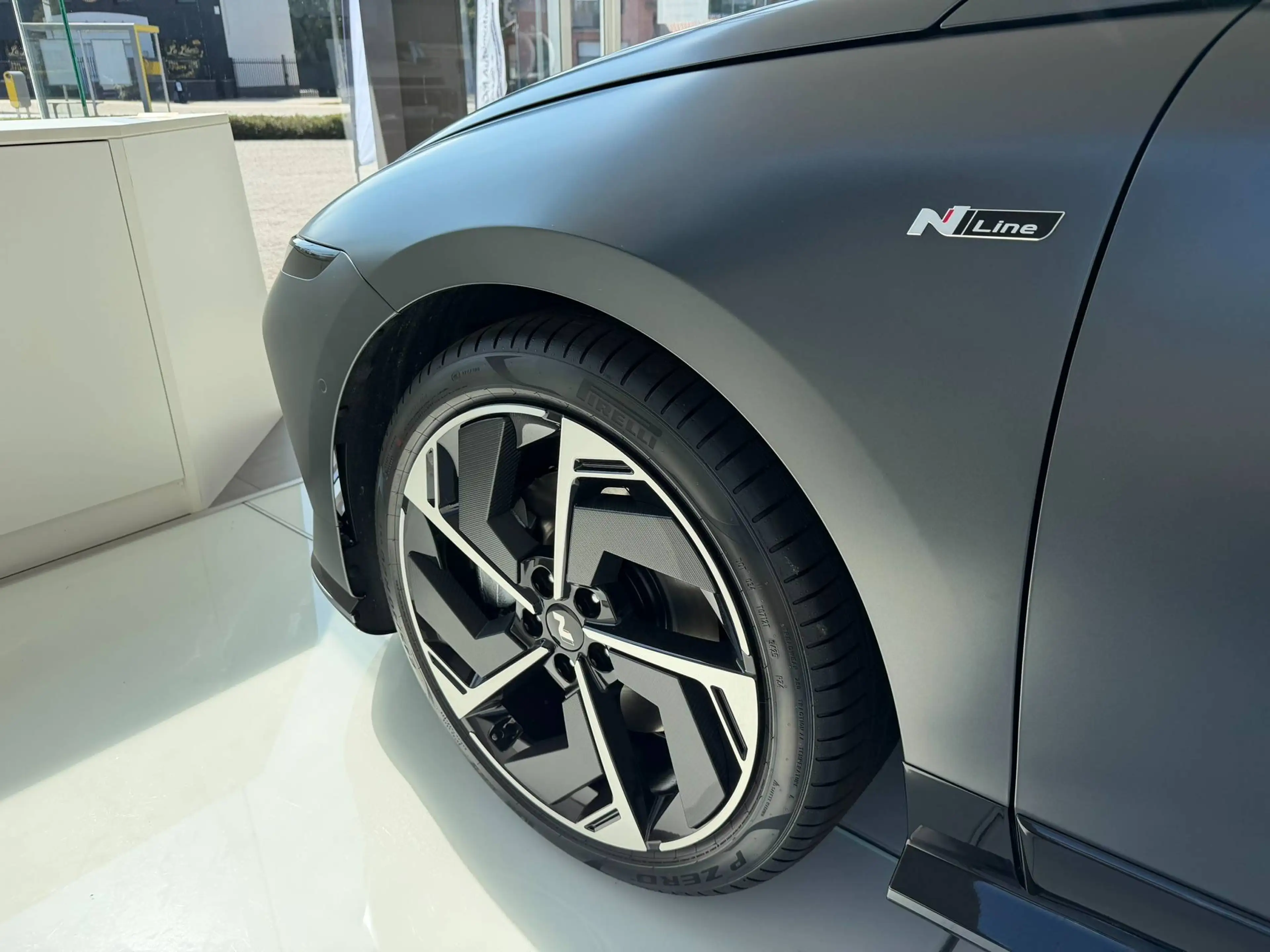 Hyundai IONIQ 6 IONIQ 6 84 kWh Balance N-Line Sunroof — photo 5