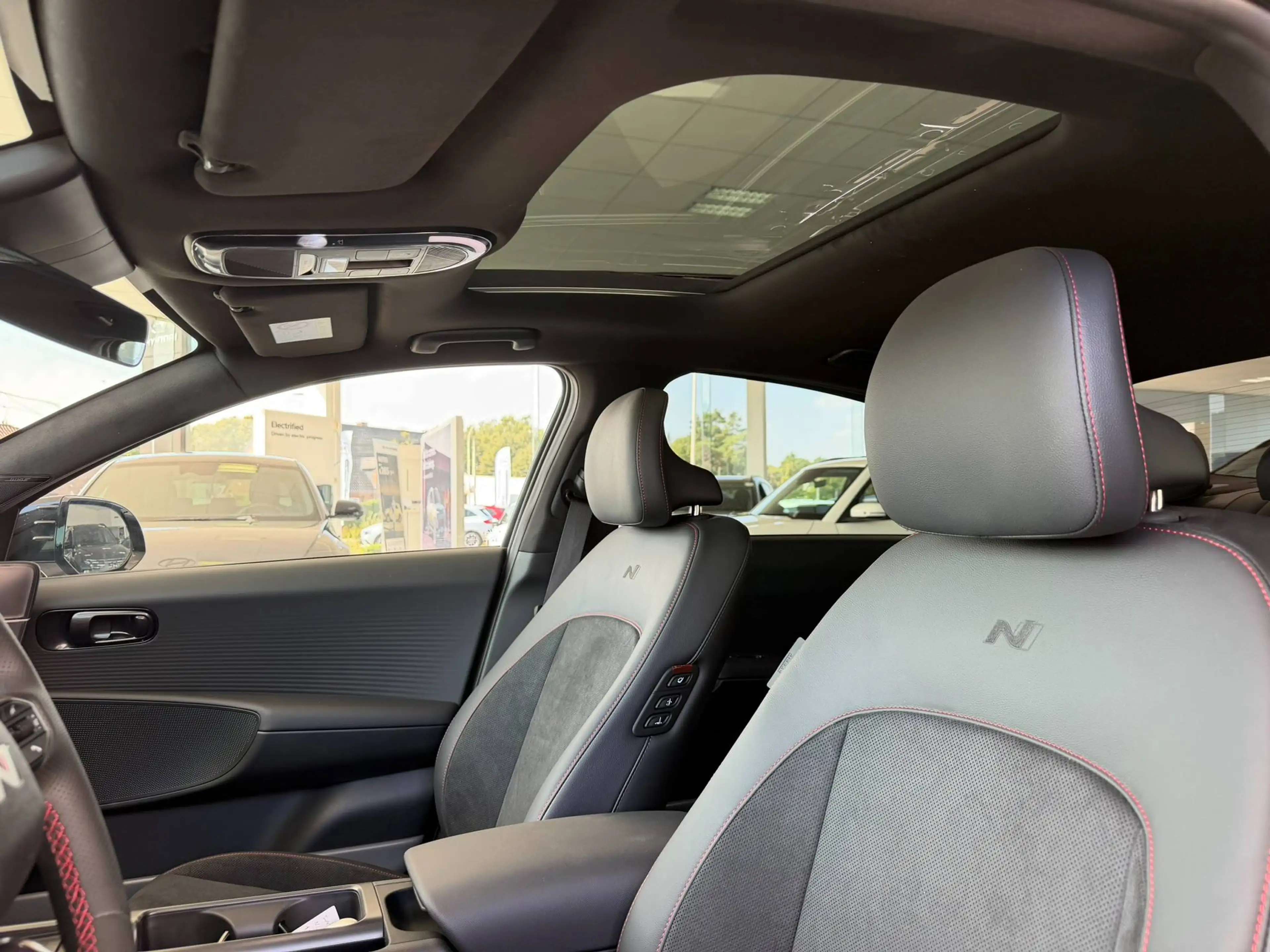 Hyundai IONIQ 6 IONIQ 6 84 kWh Balance N-Line Sunroof — photo 10