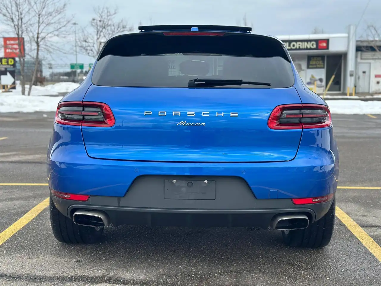 Porsche Macan снимка Porsche Macan