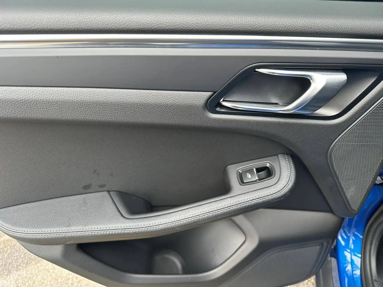 Porsche Macan снимка Porsche Macan
