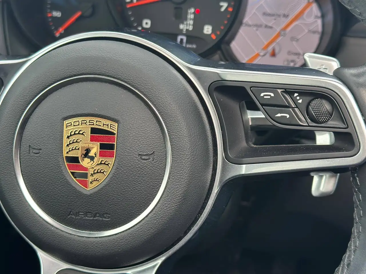 Porsche Macan снимка Porsche Macan