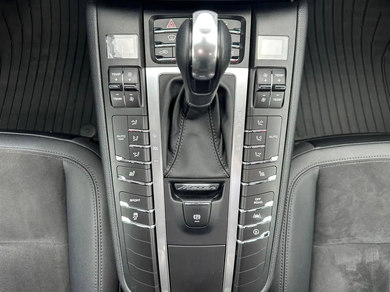 Porsche Macan снимка Porsche Macan