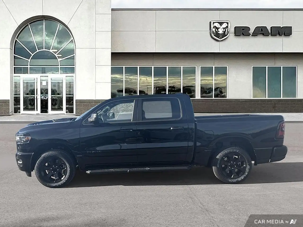 RAM 1500 снимка RAM 1500