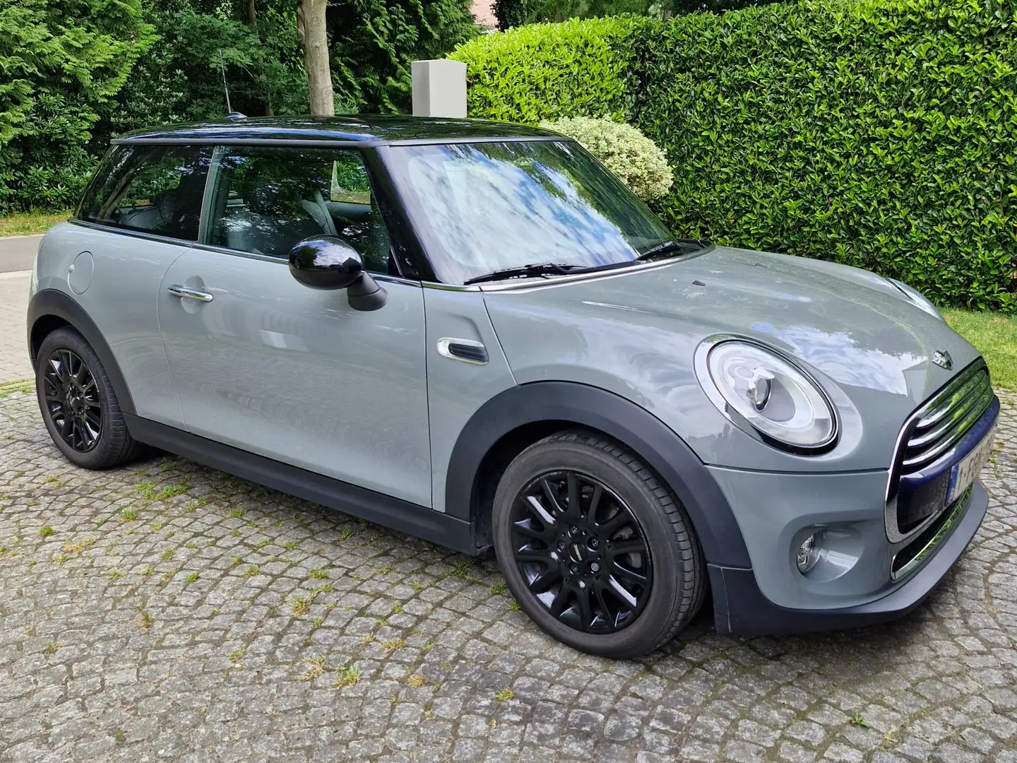 MINI Cooper Mini Cooper Aut. Grijs - 1