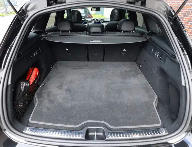 Mercedes-Benz GLC view 21