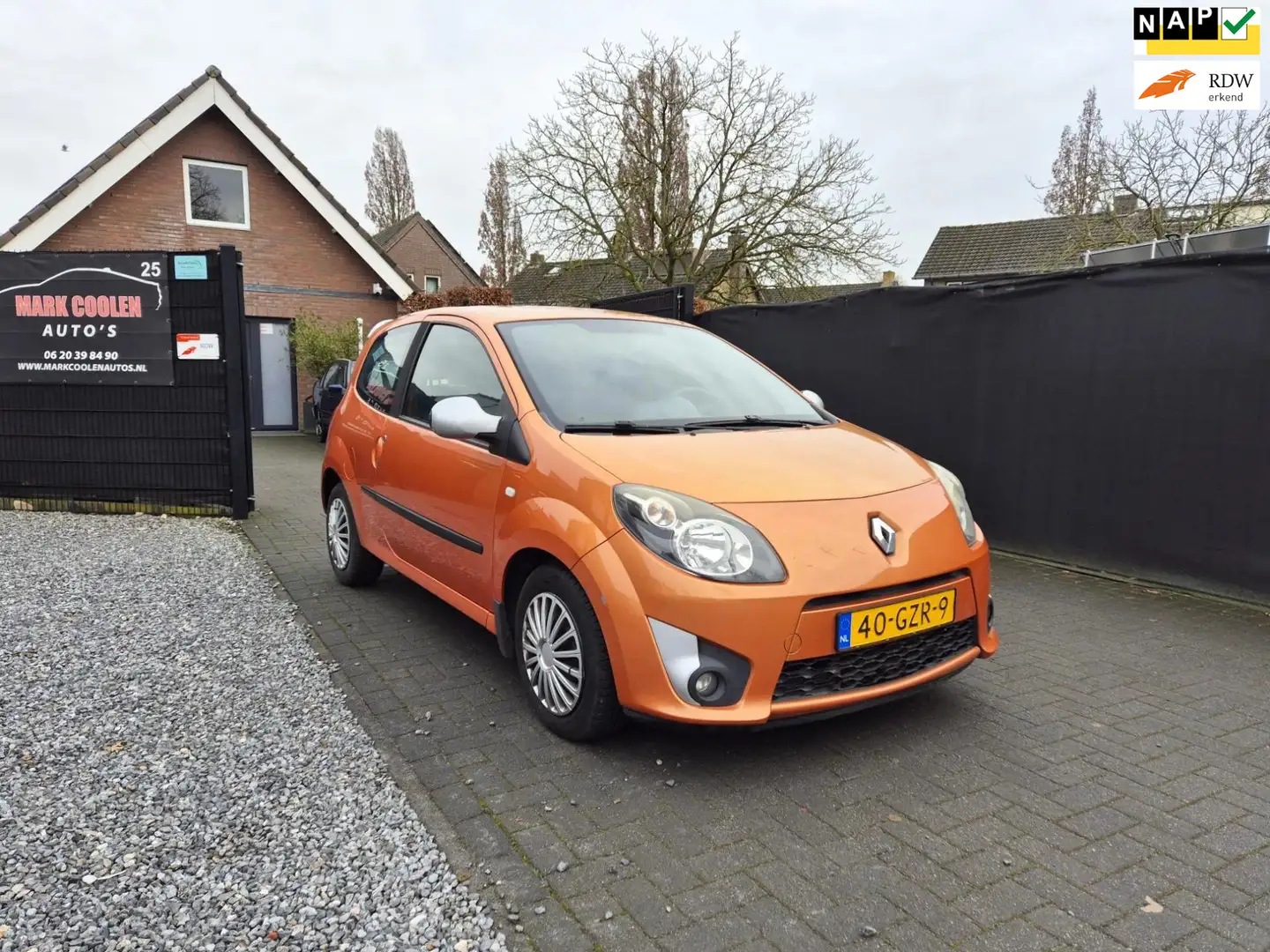 Renault Twingo 1.2 Dynamique Airco Nw Apk 10-03-2026 Oranje - 1