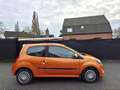 Renault Twingo 1.2 Dynamique Airco Nw Apk 10-03-2026 Oranje - thumbnail 4
