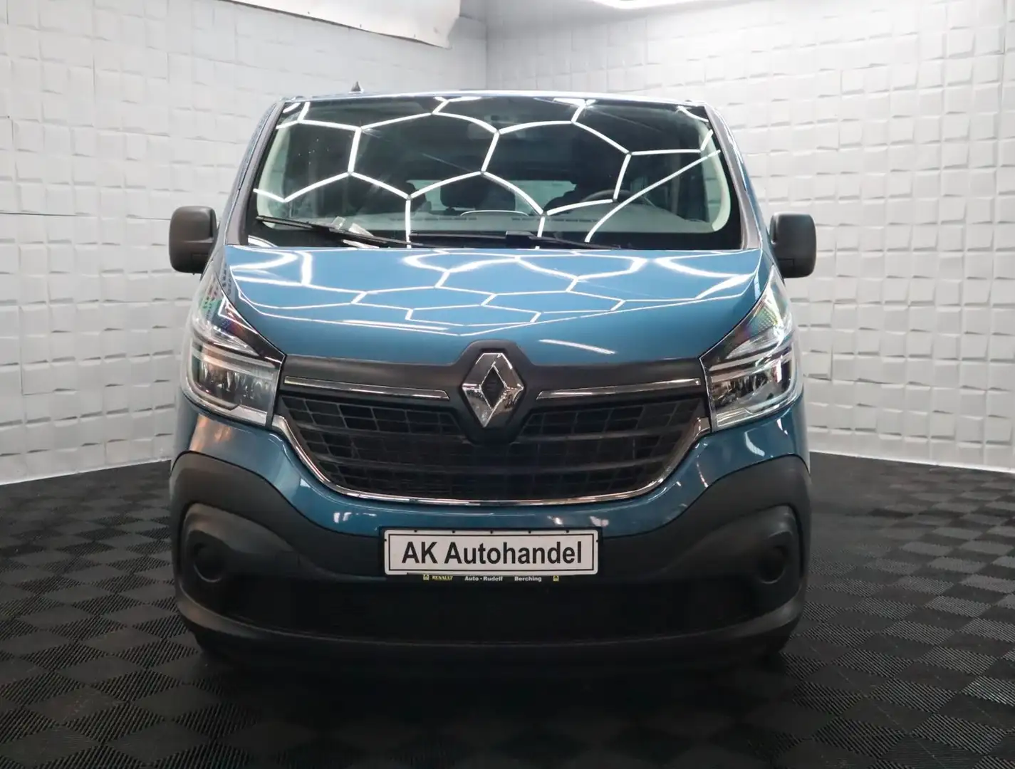 Renault Trafic Combi L2H1 3,0t Life LED Navi 8-Sitzer Blau - 2