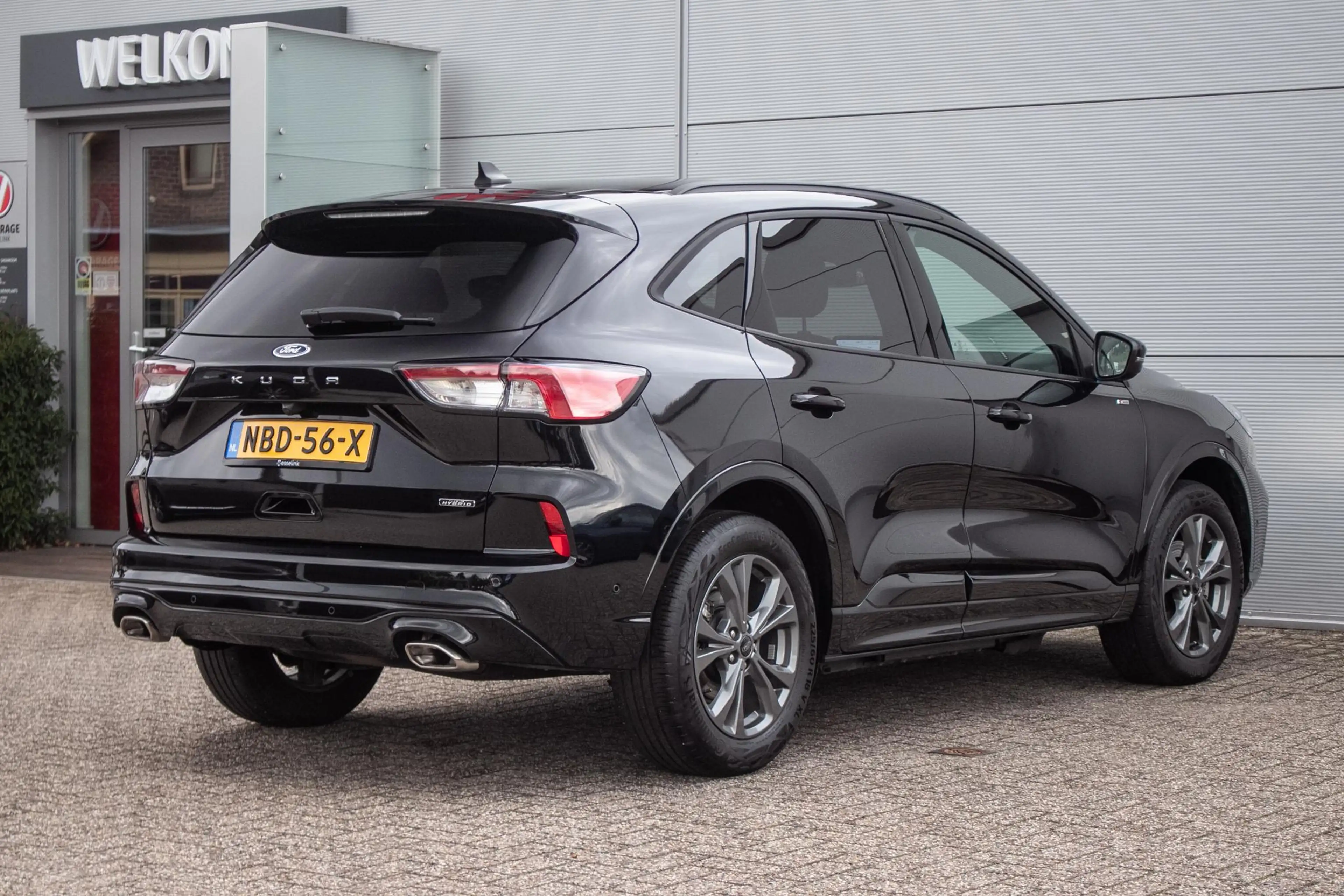 Ford Kuga 2.5 PHEV ST-Line X - Winterpack | B&O | Nav | Cam — photo 2