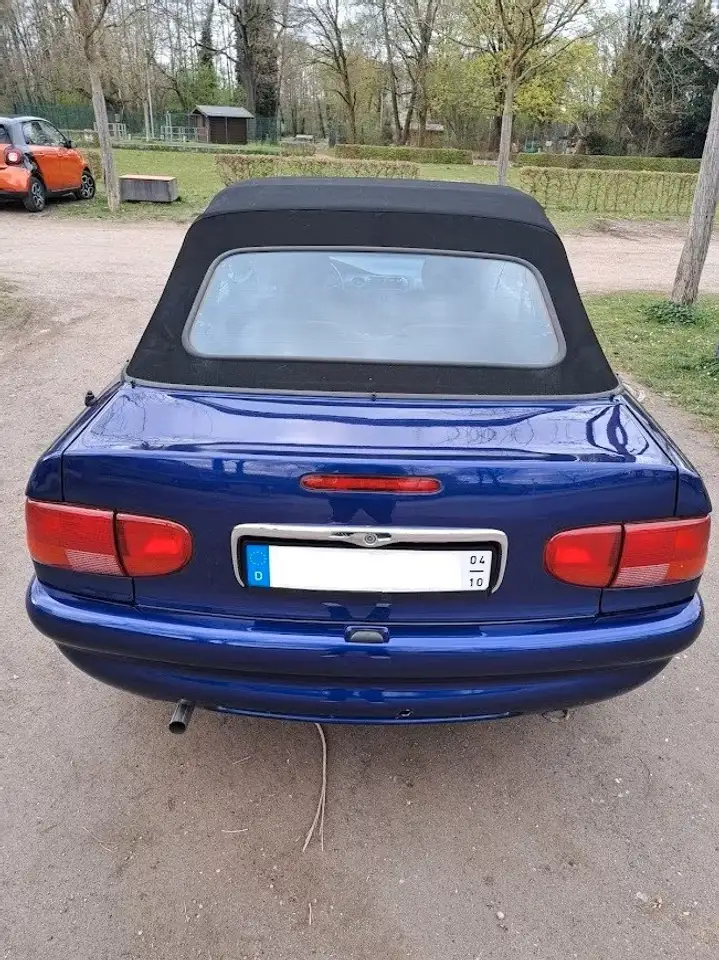 Ford Escort 16V Ghia Edition, foto 4
