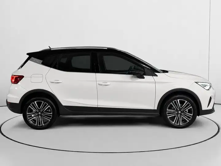 SEAT Arona 1.0 TSI St&Sp FR XM 2025, foto 2
