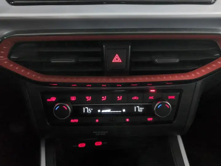 SEAT Arona 1.0 TSI St&Sp FR XM 2025, foto 21