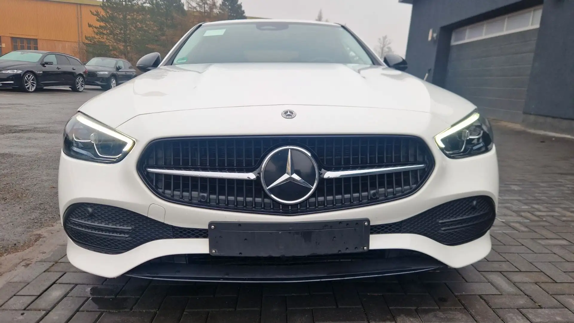 Mercedes-Benz C 300 Limo C 300 Avantgarde 1.Hand Night Paket Kamera Weiß - 2
