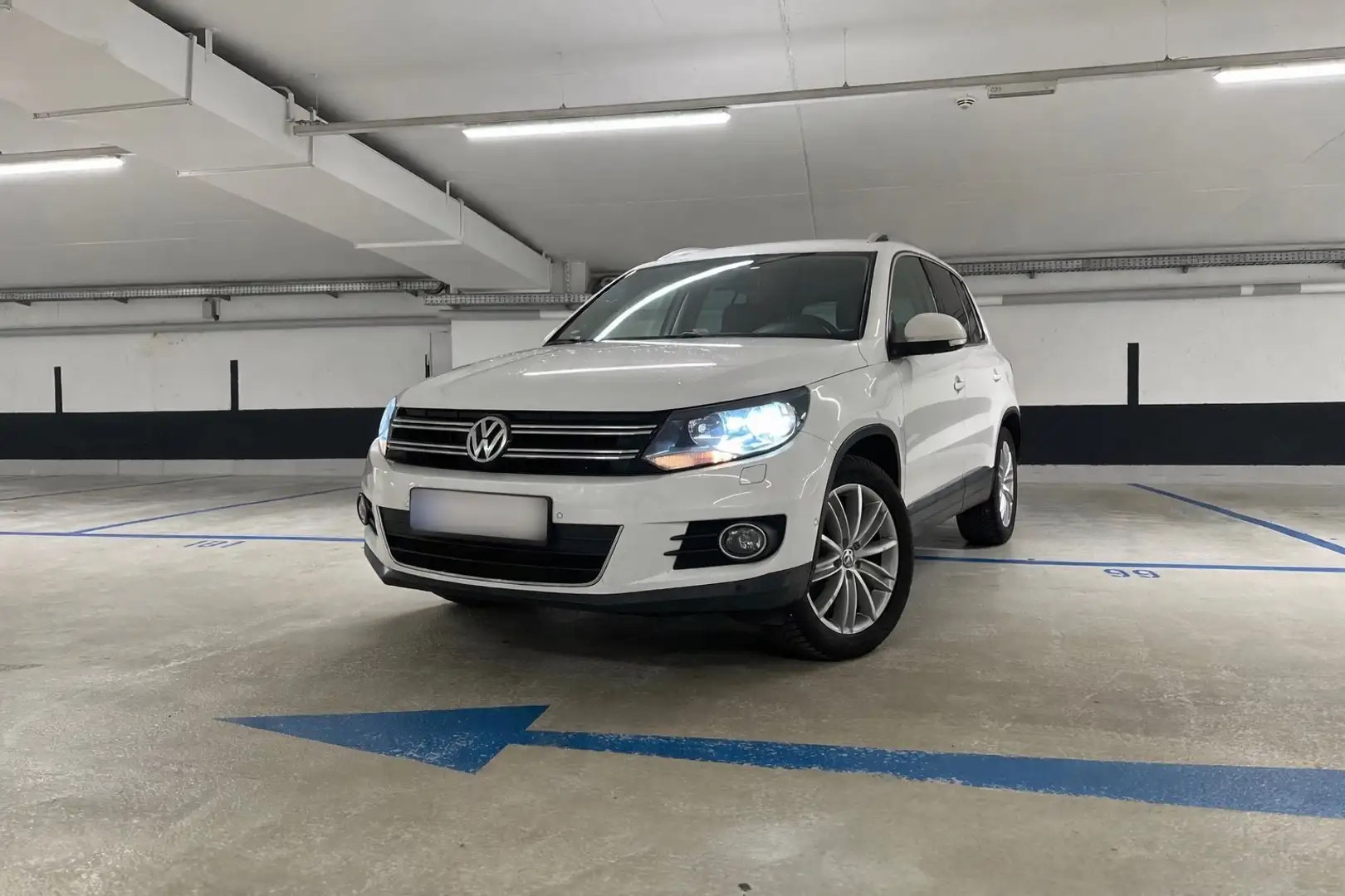 Volkswagen Tiguan 2,0 TDI CR DPF 4Motion Sport&Style - 1