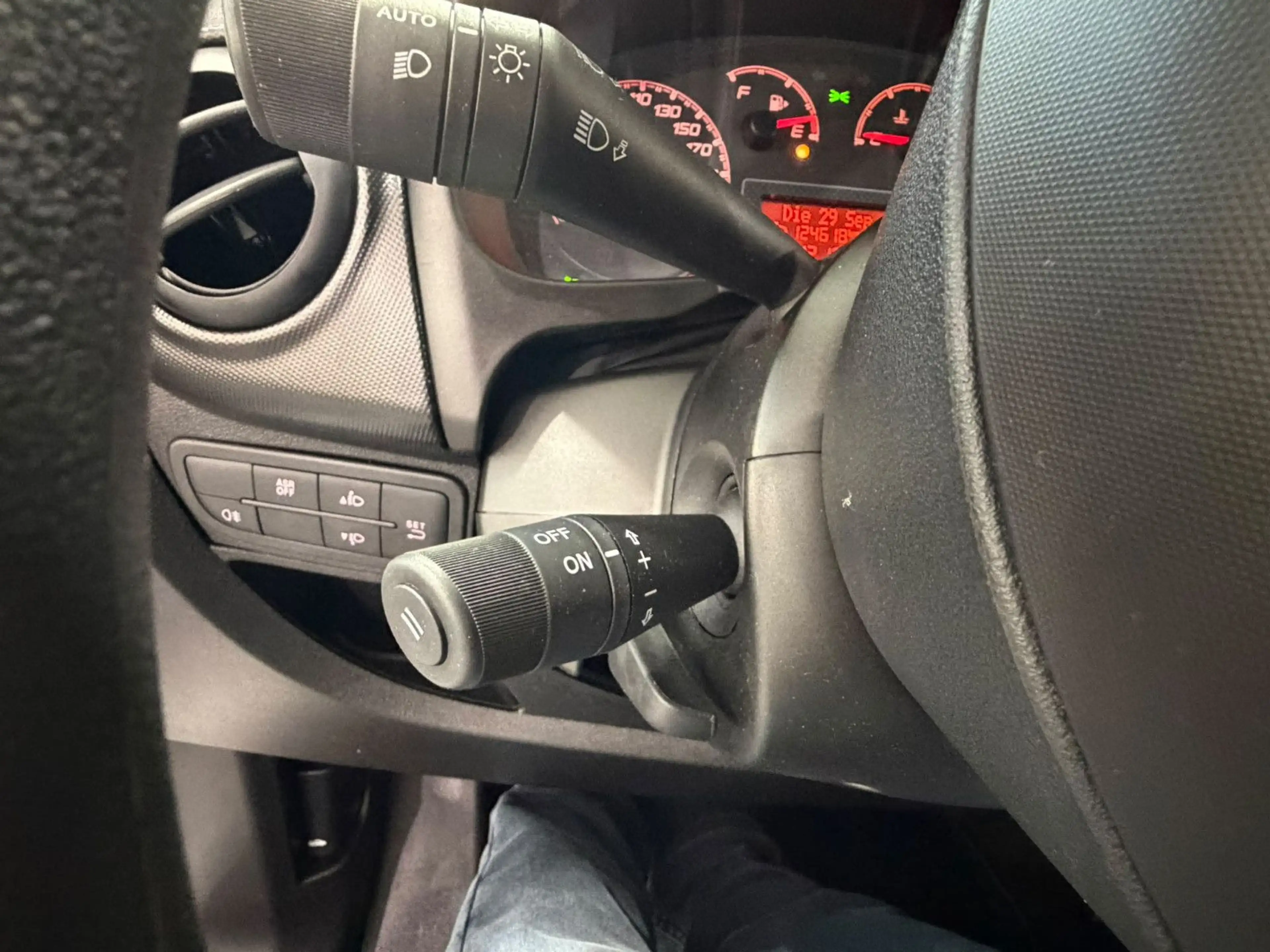 Fiat Fiorino Basis Kasten LKW*Navi*PDC*Tempomat — photo 11