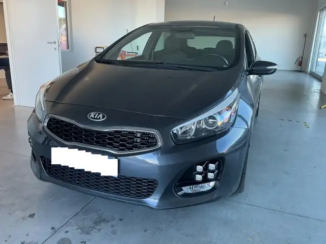 Kia Ceed / cee'd 1.6CRDI VGT GT Line P. Luxury DCT 136