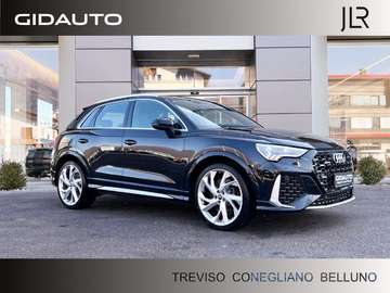 RS Q3 quattro S tronic