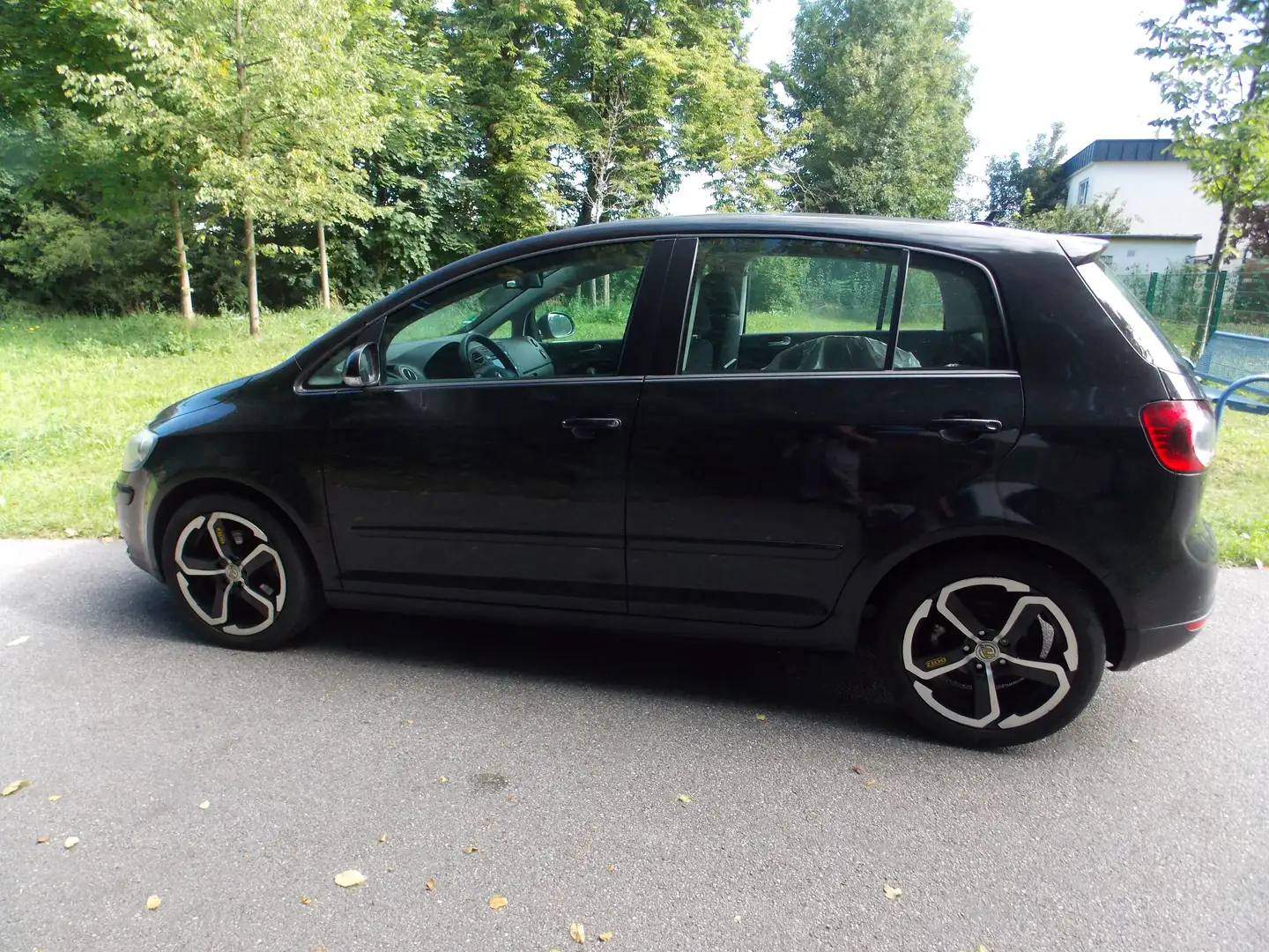Volkswagen Golf Schwarz - 2