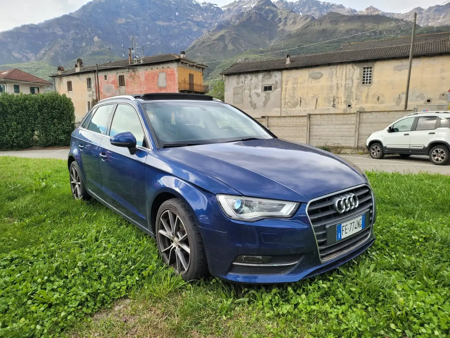 Audi A3 Sportback 2.0 tdi Ambition-TETTO PANORAMA-S LINE Blu/Azzurro - 1